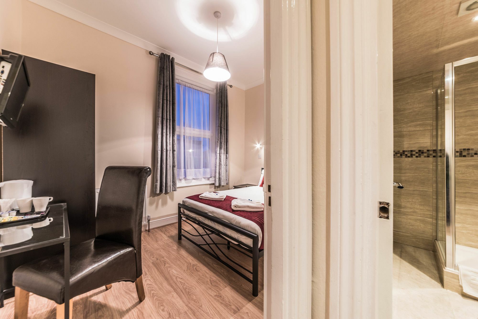 Hellenic Hotel By Saba Лондон Экстерьер фото